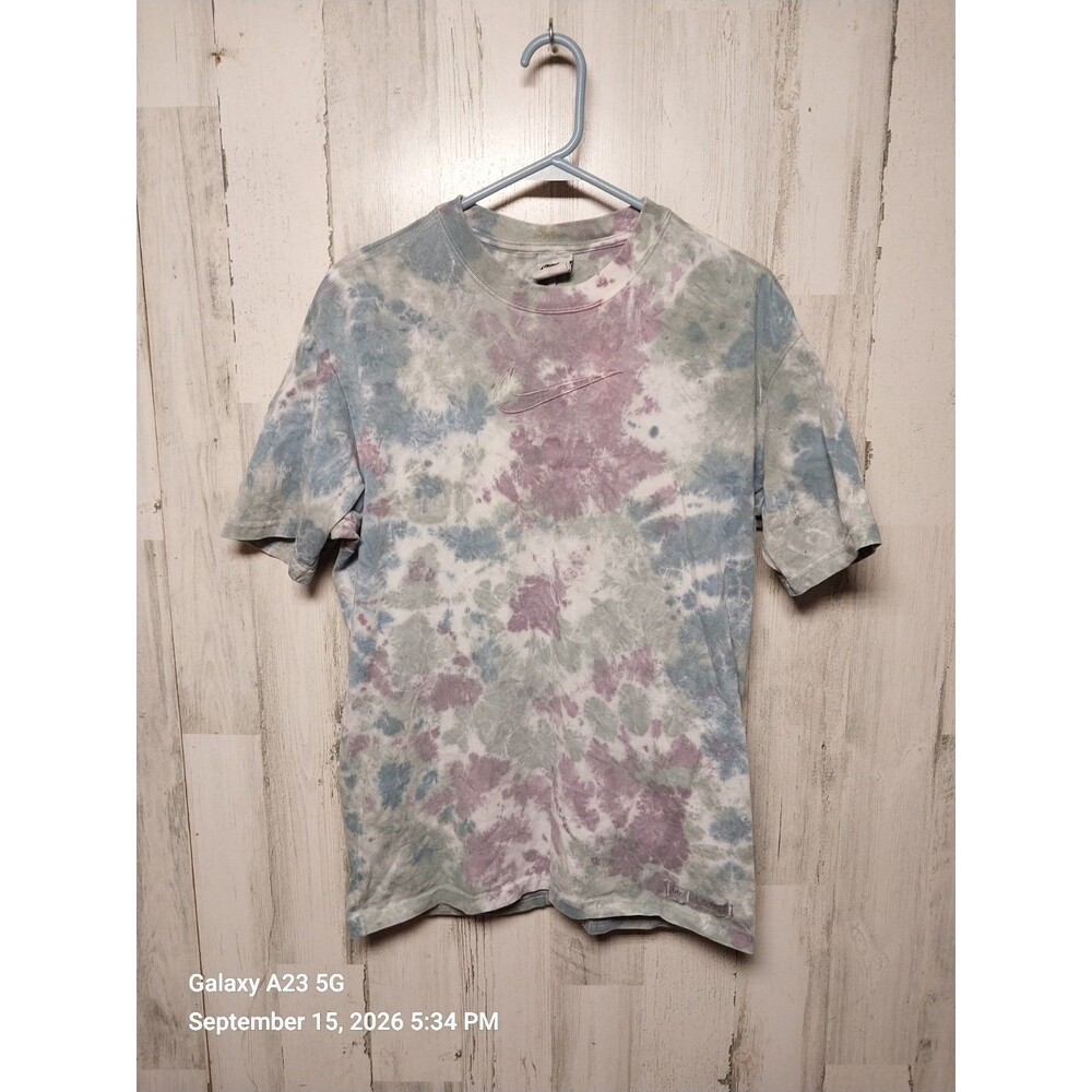 Nike Sportswear Max 90 Tie Dye Embroidered Swoosh T Shirt DO6188-574 Men's Small